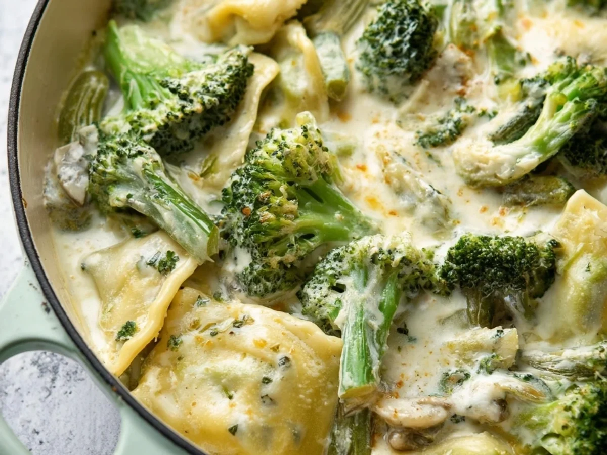 Herzhafter Brokkoli Maultaschen Auflauf - Bild 1