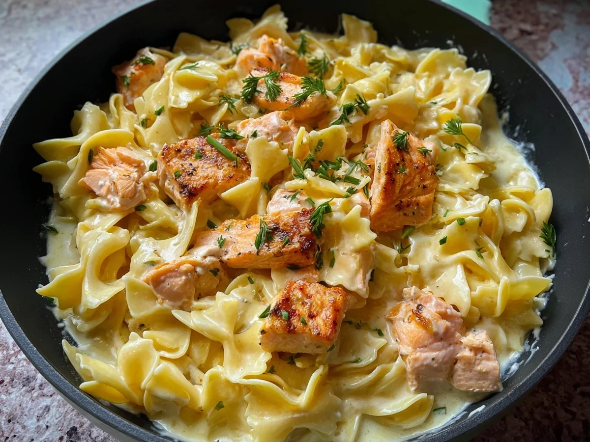 Lachs Frischkäse Pasta: Schnelles Feierabendgericht - Bild 1