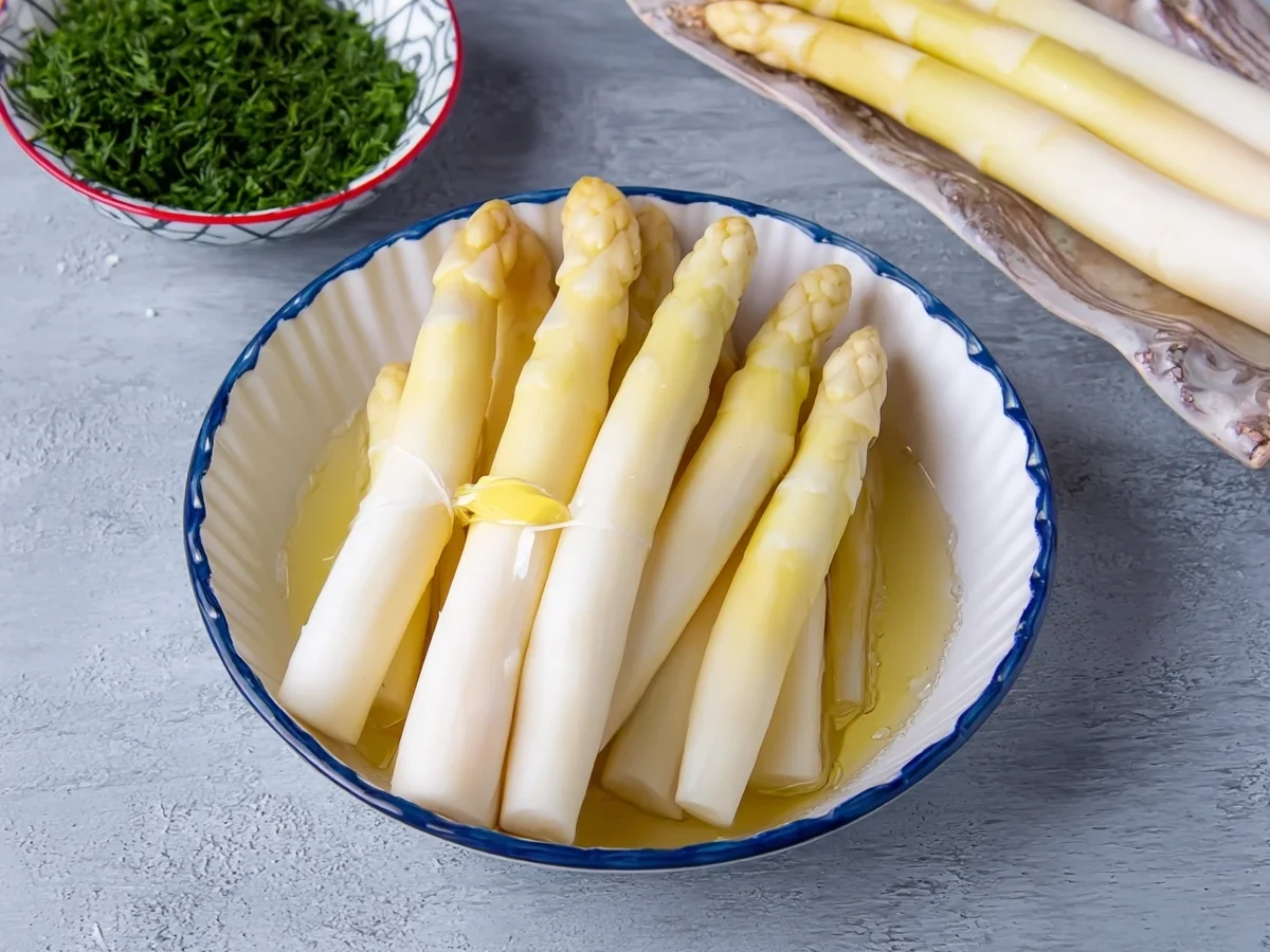 Spargel kochen: Zarte Beilage Schritt für Schritt - Beitragsbild